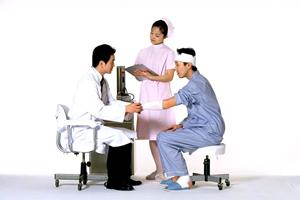 日本橋の歯科での歯周治療について